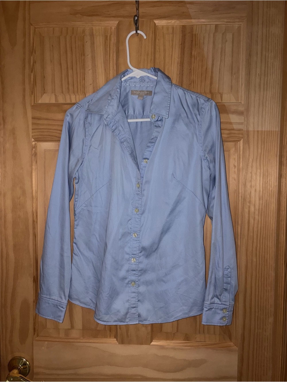 Banana Republic Light Blue Women’s Dress Shirt